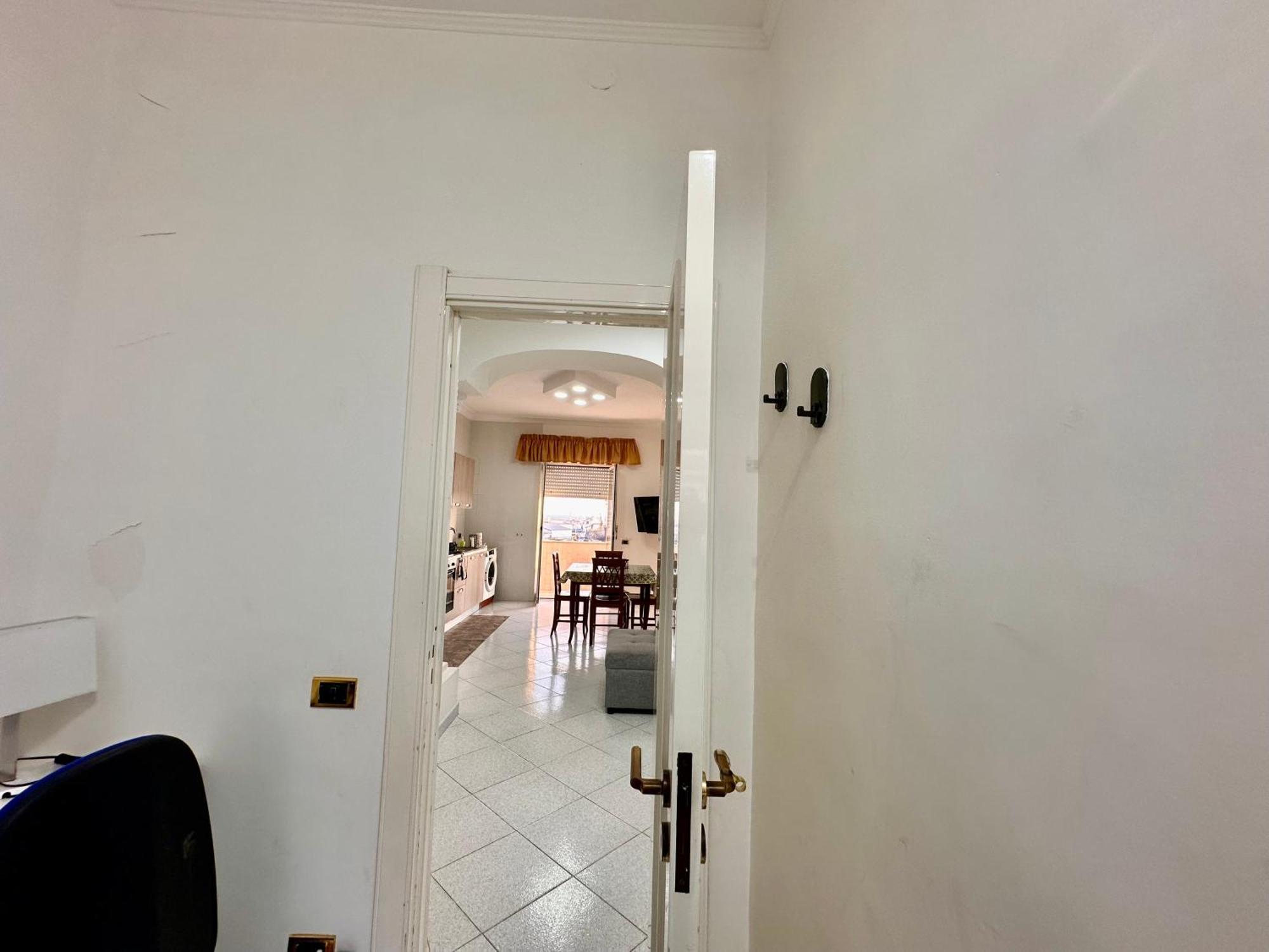 Casa Vacanze Bergame Villa เนเปิลส์ ภายนอก รูปภาพ